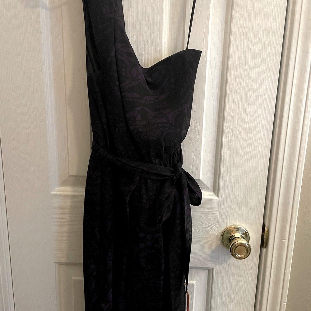 Express Purple/Black One Shoulder Dress